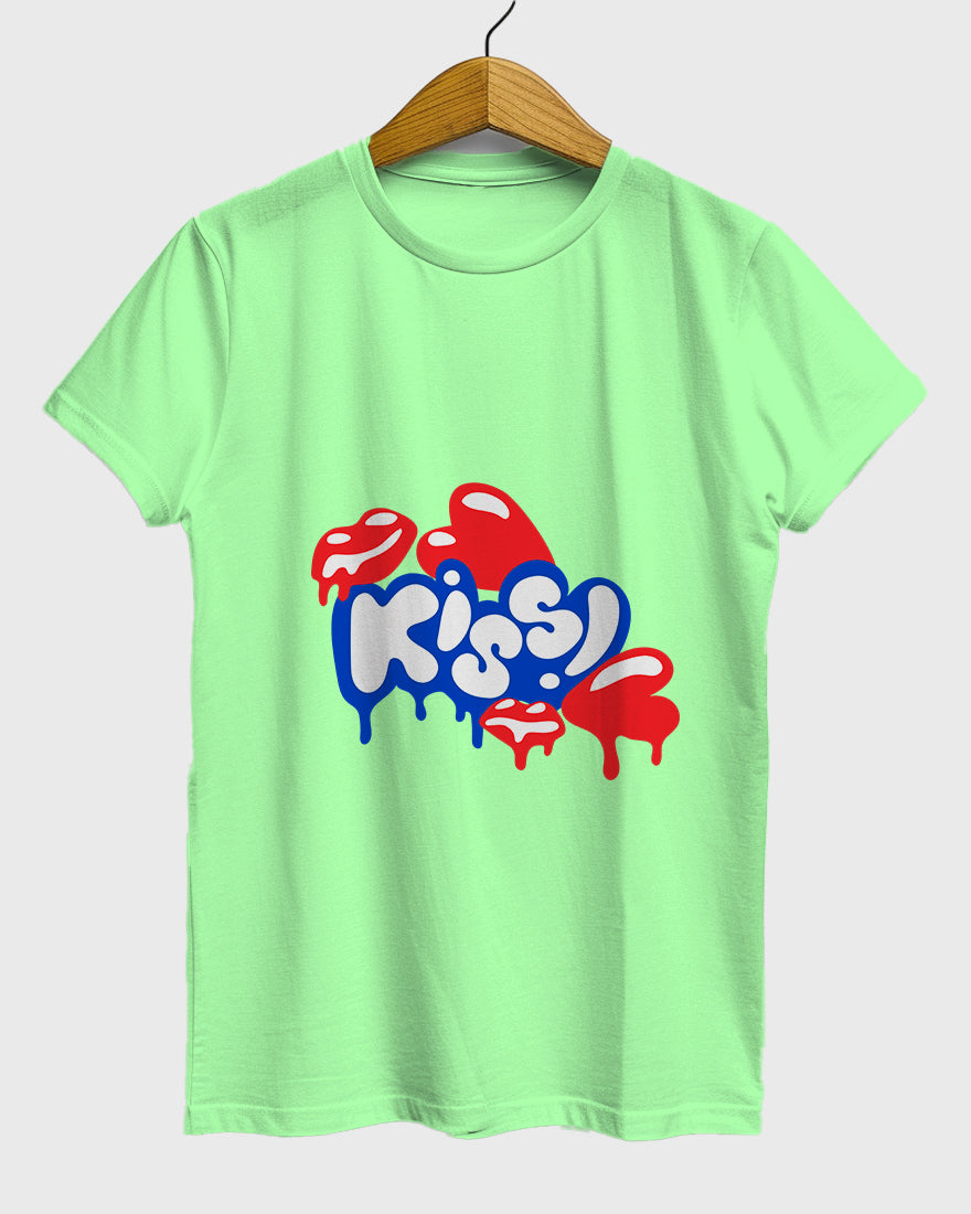 Womens Relaxed Fit TShirt Funky Kiss