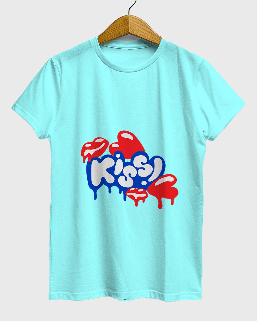 Womens Relaxed Fit TShirt Funky Kiss